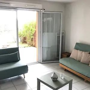  Appartement Grand T1 Bis Avec Jardin Exposé Plein Sud Et Salle De Sport France